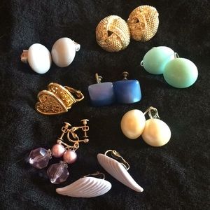‼️Vintage Clip On Earrings Lot 2‼️ 3/$12